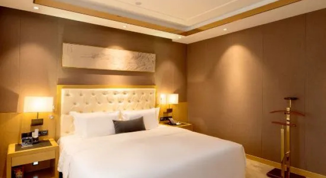 Люкс Lvcheng Zhongzhou International Hotel