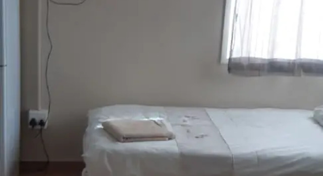 Camera Economy African Sky Guesthouse