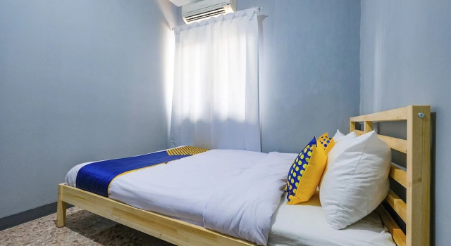 Economy Zimmer SPOT ON 2281 Omajo