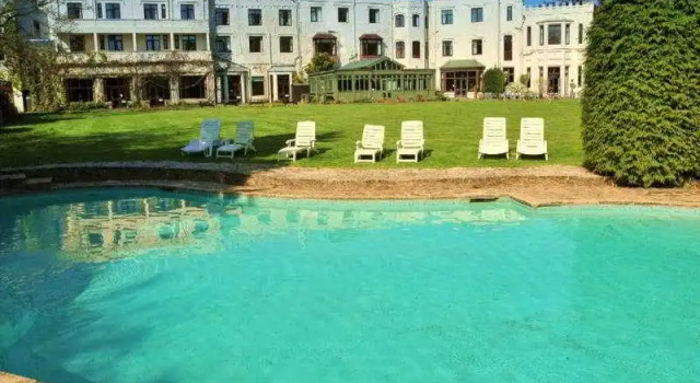 Lyndhurst Park Hotel, Забронировать Отель Отели в центре Линдхерст, в центре