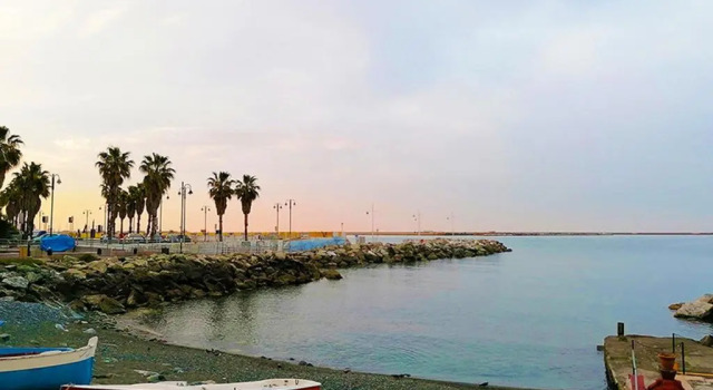 Апартаменты Seaside Spirit Holiday Apartment