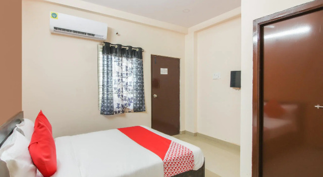 OYO 68066 Kk Residency, Rezerwuj Hotel Hajdarabad 