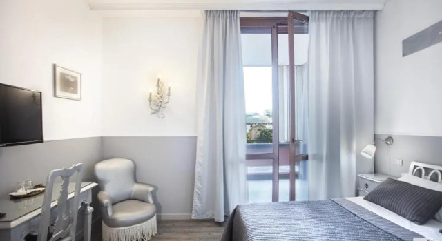 Двухместный номер Standard Admiral Hotel