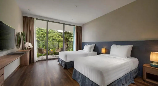 Двухместный номер Premier Flamingo Lan Ha Bay Resort
