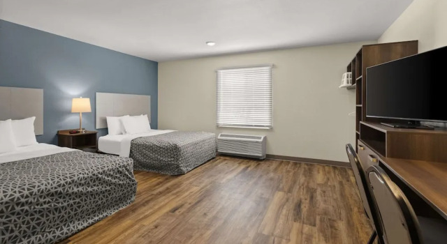Четырёхместный люкс WoodSpring Suites Bowling Green I-65