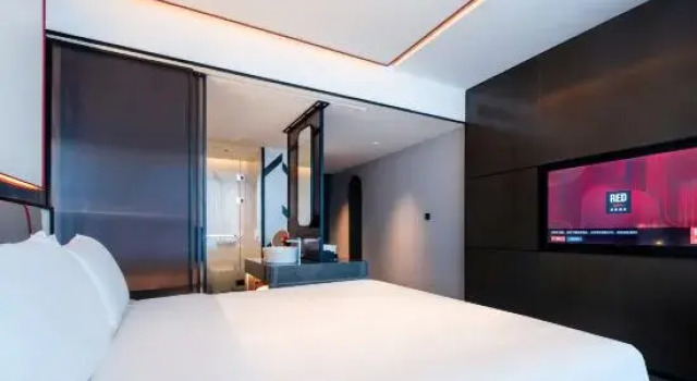 Люкс Radisson RED Jinan CBD&MIXC