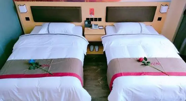 Thank Inn Hotel Yunnan Dehonglianghe County Nandian Road, Prenota Hotel Dehong Yunnan