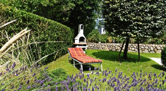 Апартаменты 3-ZIMMER-FERIENWOHNUNG DEICHWIESE Westerland 1-3 Personen