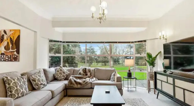 Коттедж Stunning 4 Bedroom Home In Tranquil Rural Karaka