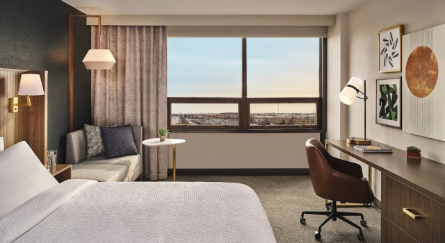 Holiday Inn Nashville Airport by IHG, Prenota Hotel Hotel a Tennessee con piscina, Piscina