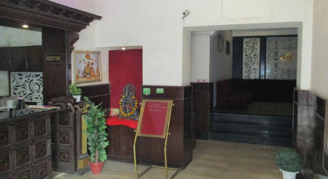 Hotel Polovictory Palace