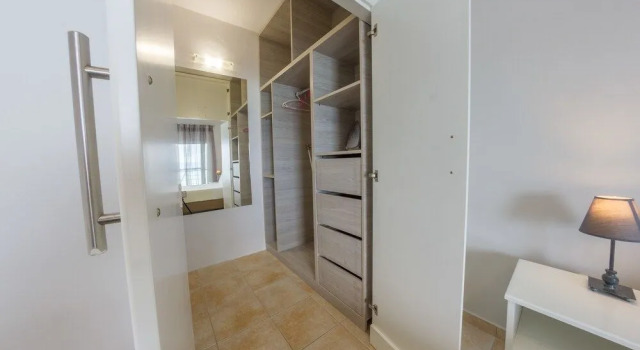 Kiveri Apartments