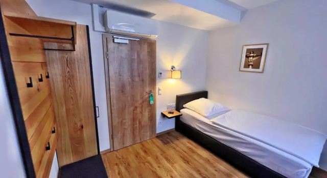 Одноместный номер Standard Hotel Zu den Drei Kronen