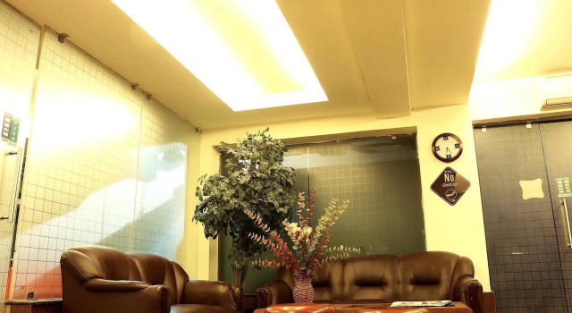 OYO Premium New Alipore South Kolkata, Забронировать Отель Калькутта East Zone, рядом с France Consulate
