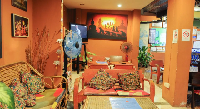 All In 1 Guesthouse Chiang Mai