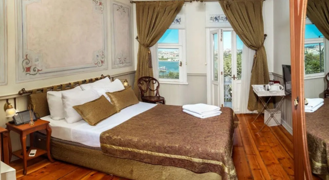 Standardowy dwuosobowy pokój i balkonem i z widokiem na morze Troya Hotel Balat - Special Class