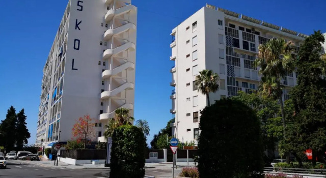 Skol 937B by Completely Marbella, Забронировать Отель Отели Марбелья с парковкой, рядом с Набережная Марбельи, Парковка