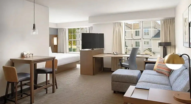 Номер Standard Pleasanton Marriott