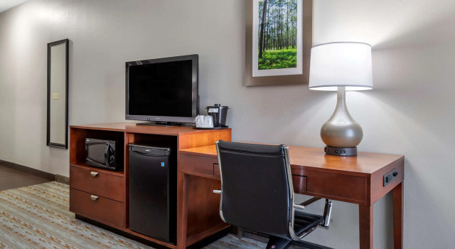 Двухместный номер Comfort Inn & Suites Cleveland TX