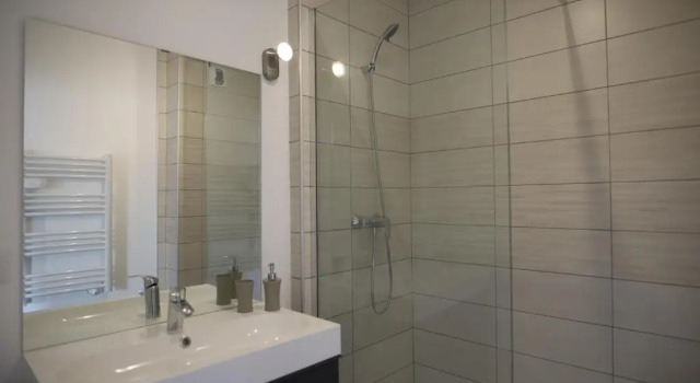 Апартаменты Appart Balcon 10 mins Disneyland 2CHB QuartierChic