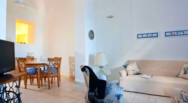 Apartment on the Boulevard of Santa Maria La Scala Near the Sea