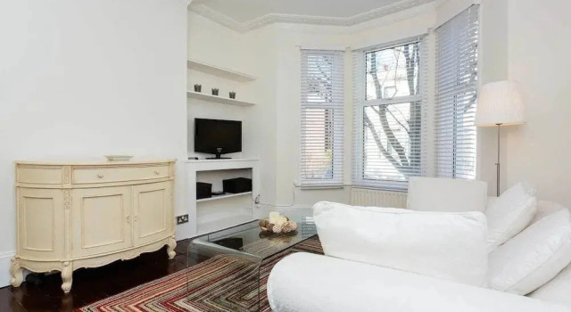 The Heart of Fulham - Modern 1bdr Apartment With Garden, Varaa Huoneisto Asunnot kohteessa Merseyside, Huoneisto