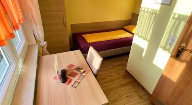 Одноместный номер Standard Hotel-Heilsberg