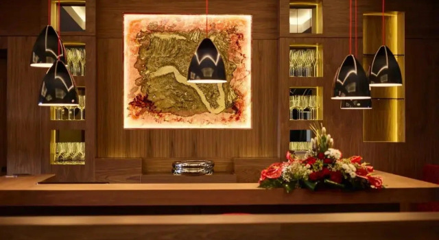 Double Phòng Suite X Bionic Hotel