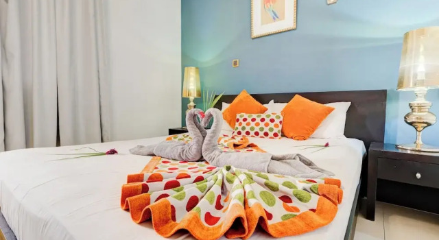Pereybere Apartment private Balcony (free breakfast)