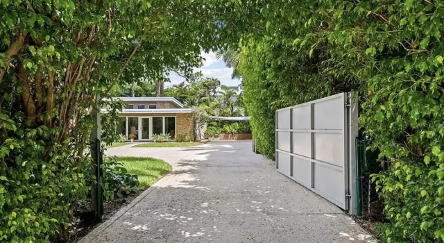 Wilton Manors Stunning Gated Oasis
