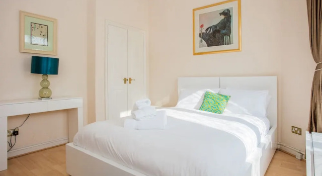 Lovely 2 Bedroom Apartment Near Hyde Park, Забронировать Апартаменты/квартира Апартаменты Лондона, рядом с Деловой район Паддингтон-Сентрал, Апартаменты/квартира