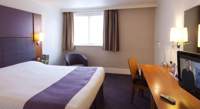 Premier Inn Glasgow East, Забронировать Отель Отели Glasgow & The Clyde Valley с завтраком, Завтраки
