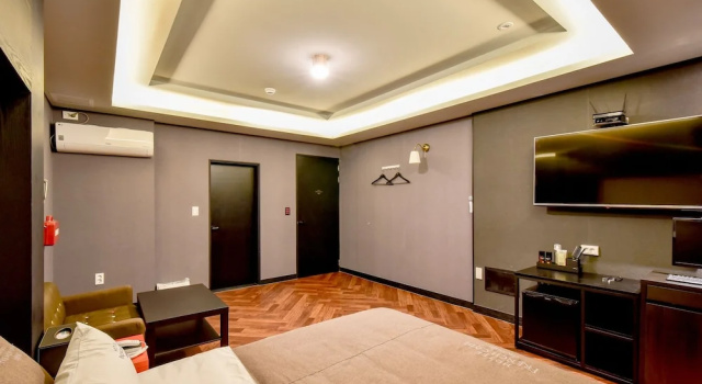 Номер Premium French Code Hotel