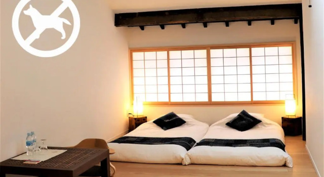 Standard Doppel Zimmer mit Gartenblick Auberge AZABU