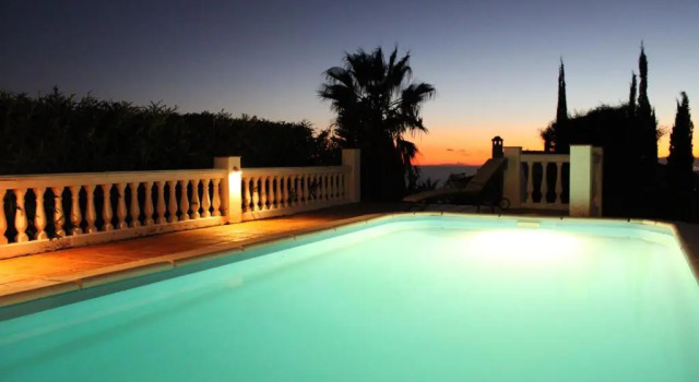 Villa Tranquila - Costa del Sol - Great Seaview - Priv Pool - 3 bed, Book Villa Hoteller i Torrox Costa med pool, Swimmingpool