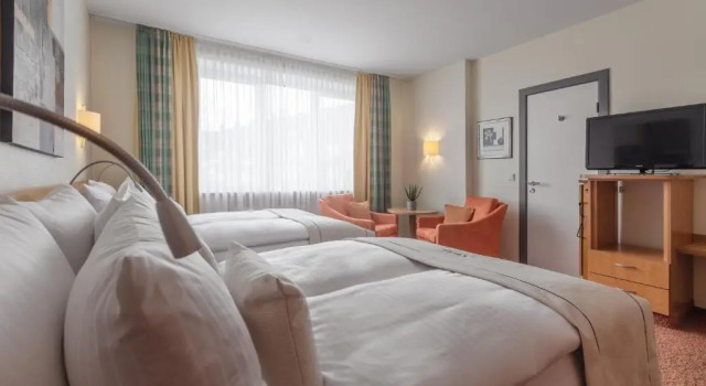 Двухместный номер Superior Garner Hotel Hamburg - Wandsbek Marktplatz by IHG