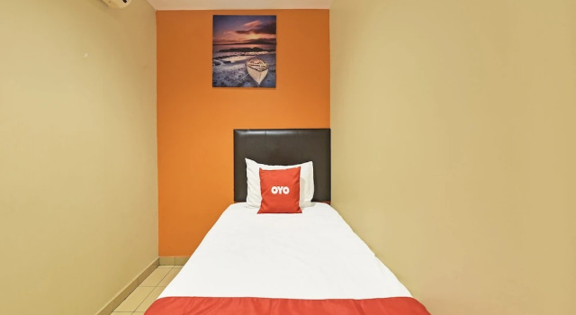 Номер Standard OYO 90732 New Hotel 33