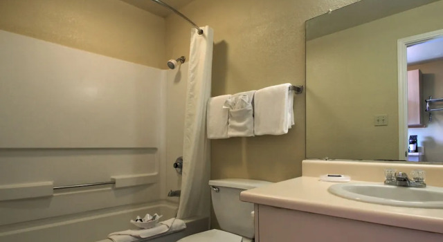 Люкс Standard Key West Inn - Tunica Resort