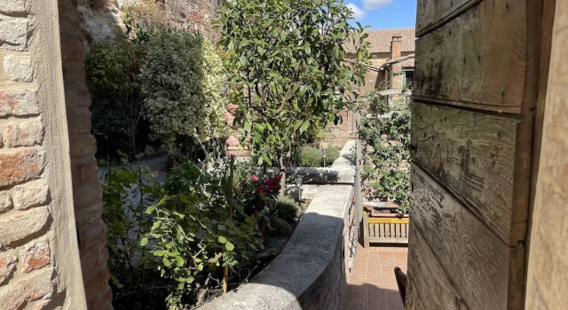 B&B Montepulciano, Забронировать Отель «постель и завтрак» Отели Монтепульчано с парковкой, Парковка
