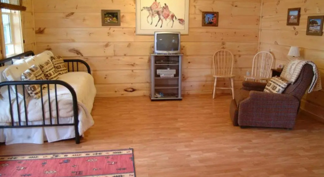 Коттедж c 1 комнатой Sea Parrot Ocean View Manor