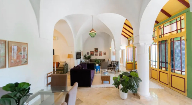 Dar Bechir 3BR Heritage Villa · Pool · La Marsa, Rezervovat Vila Chaty v Tunis, Chalupa