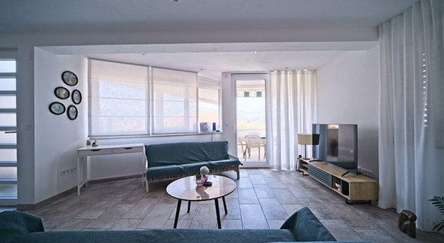 Apartment Afitojen, Prenota Appartamento Brac Island Omiš