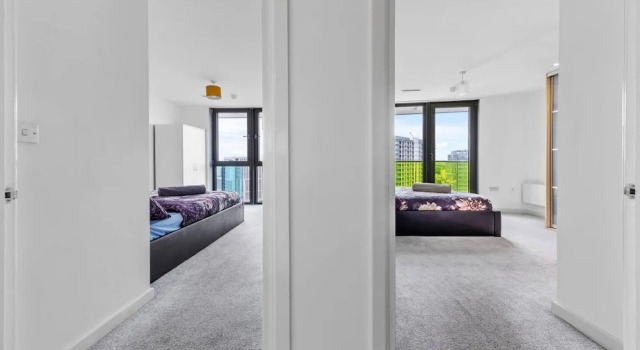 Penthouse 2-bed Apartment in The Heart Of E15, Забронировать Апартаменты/квартира Лондон Большой Лондон, рядом с Театр Royal Stratford East
