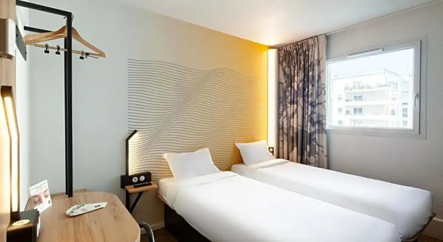 Номер Standard B&B HOTEL Paris Saint-Denis Pleyel