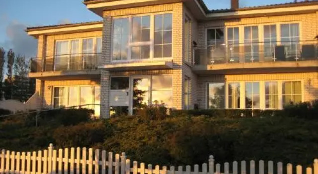 Strandhaus Heiligenhafen, Забронировать Отель Отели и гостиницы Хайлигенхафен, Отель