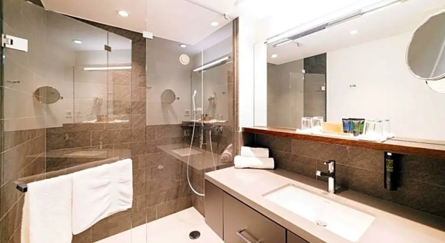 Номер Classic с балконом Park Hotel Winterthur