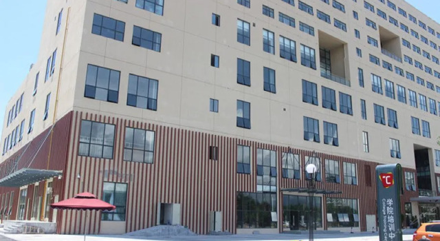 Wanghai Youth Hotel, Book Hotel Sanya Hainan