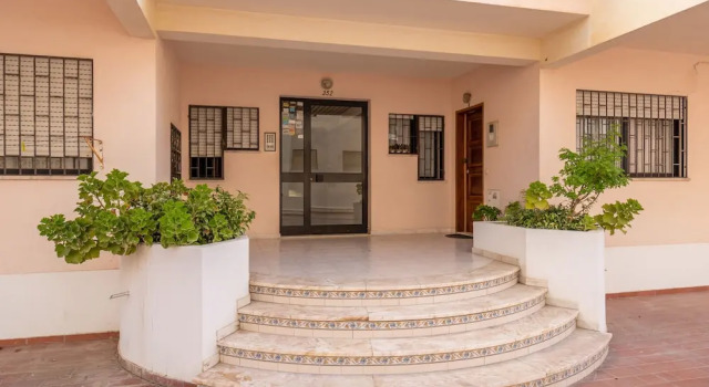 Quarteira Beach – 2nd D by HelloVacations, Rezervovat Apartmán Hotely v Sotavento s parkováním, Parkování