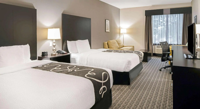 Четырёхместный номер Standard La Quinta by Wyndham Rockport - Fulton
