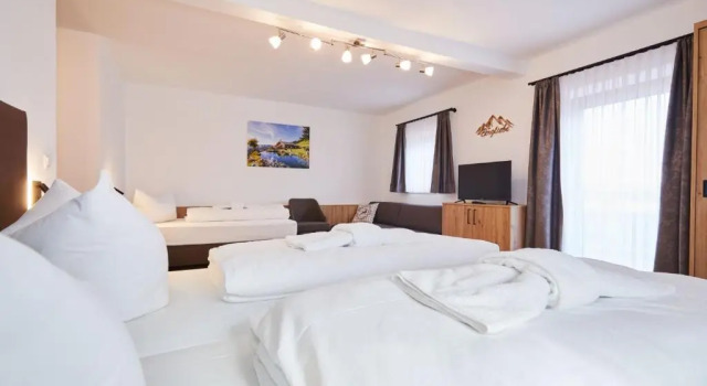 Gasthaus Ulrichshögl, Prenota Hotel Hotel a Baviera con parcheggio, Parcheggio